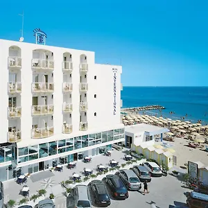 3* Hotel International Direttamente Sulla Sabbia
