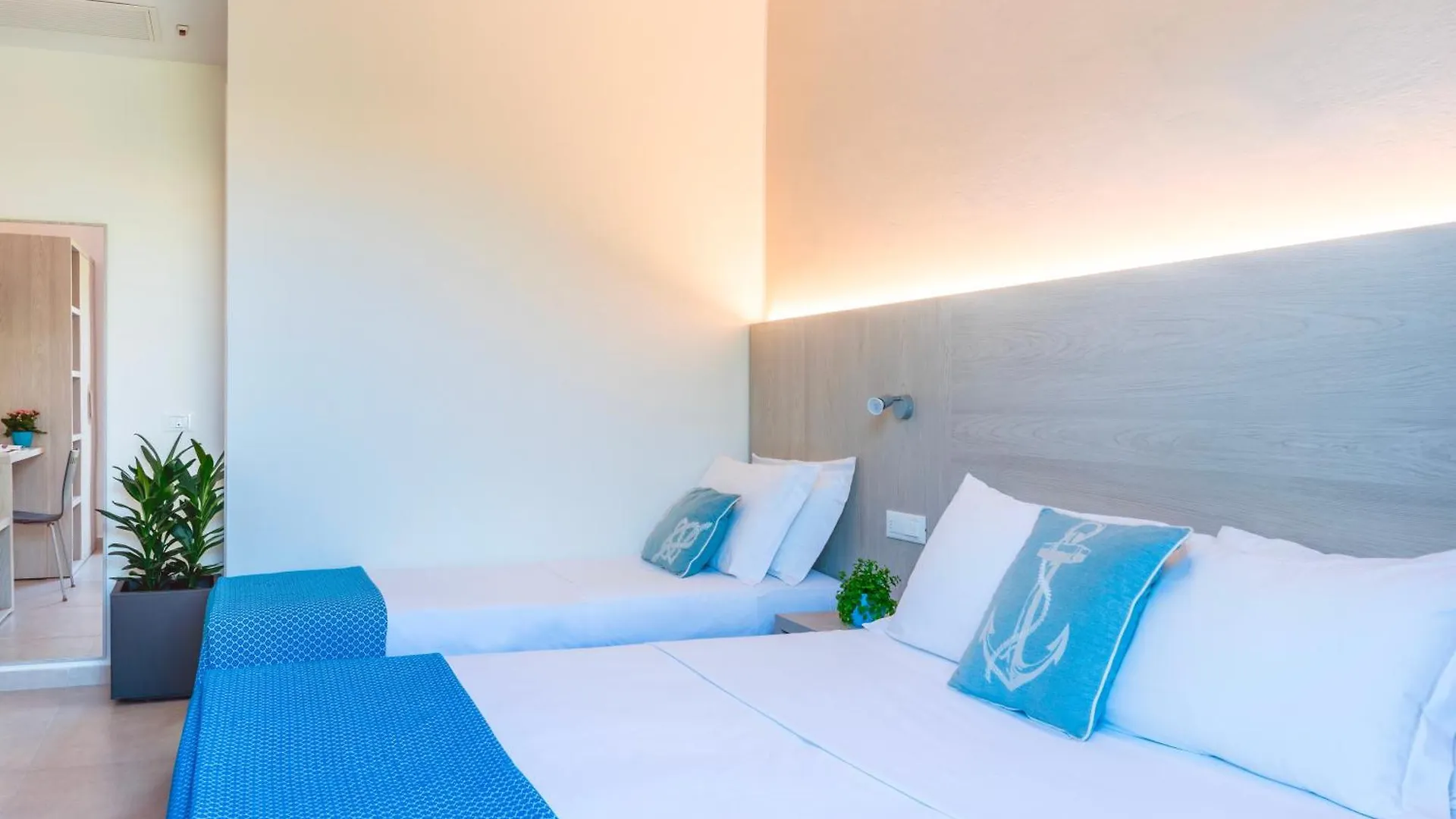 ***  Hotel Altamarea Misano Adriatico Italy